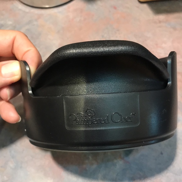 Pampered Chef Veggie Wedger - Picture 5 of 6